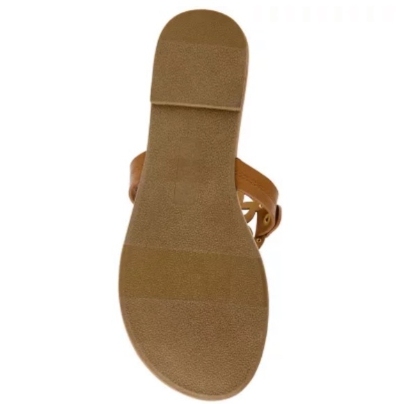 DV By Dolce Vita Gotie Tan Laser Cut Studded Flat Sandal Size 9.5 - Picture 4 of 5